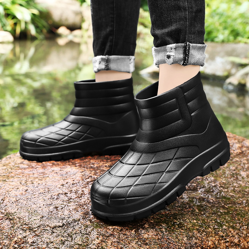 รองเท้าบูทกันฝนแบบสั้นสไตล์คู่ - Fishing Boots บทวิจารณ์และราคา